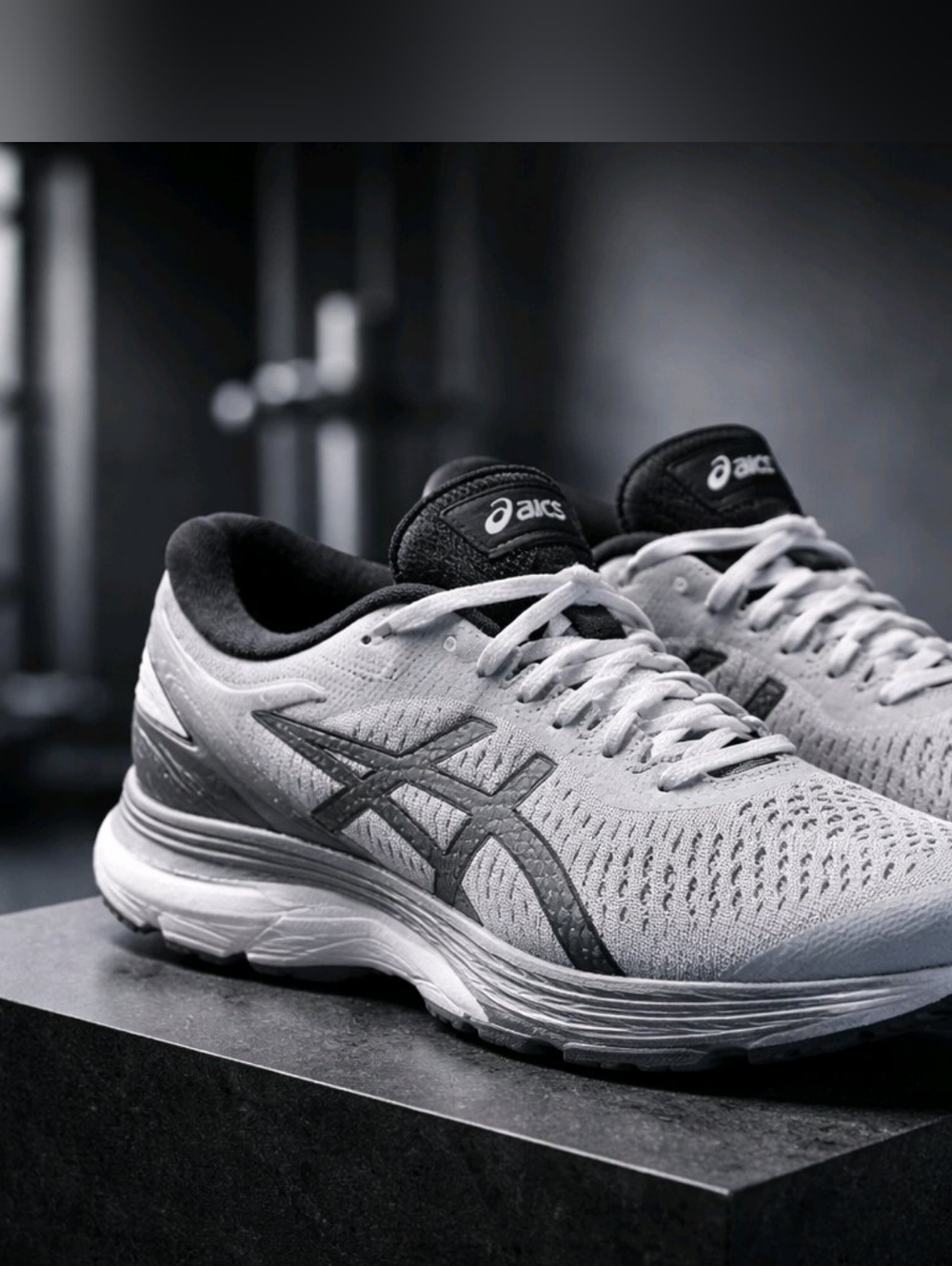 Asicis Womens Gel Kayano 25 Gray Running Shoes sz 9 Athletic Sneakers